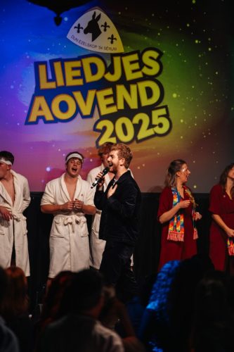 LIEDJESOAVEND-LR-FOTOSHOOT-X-FLOOR-JANSSEN-FOTOGRAFIE edit-x-floor-janssen-fotografie-117