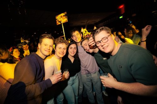 Prinsenbal 107-groot