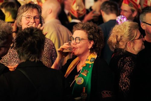 Prinsenbal 157-groot