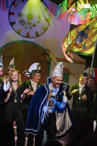 Prinsenbal 168-groot